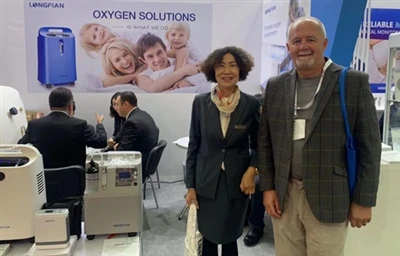 Le Longfian fleurit au salon MEDICA de Düsseldorf